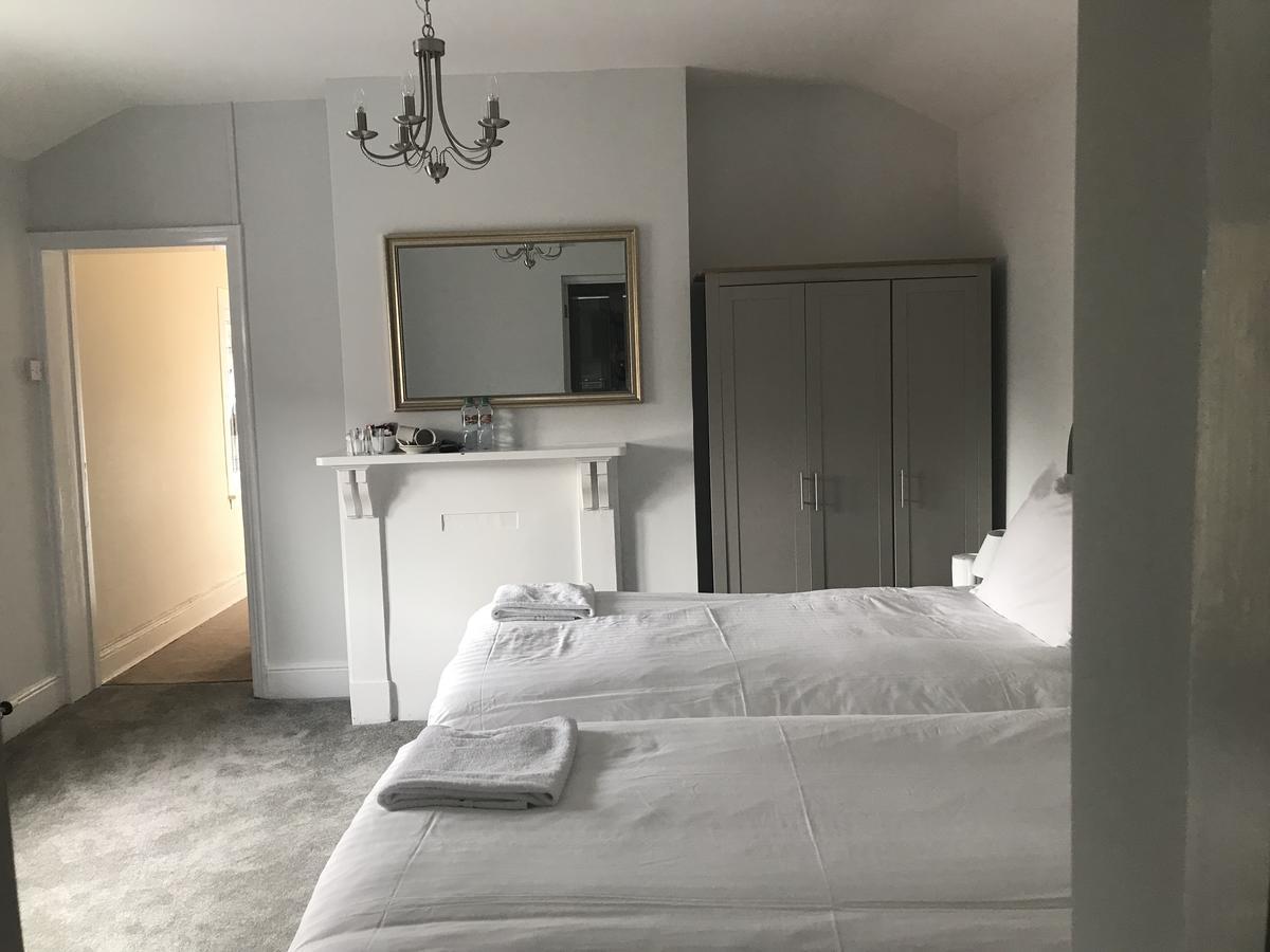 St. Lawrence Hotel Вустер Екстер'єр фото